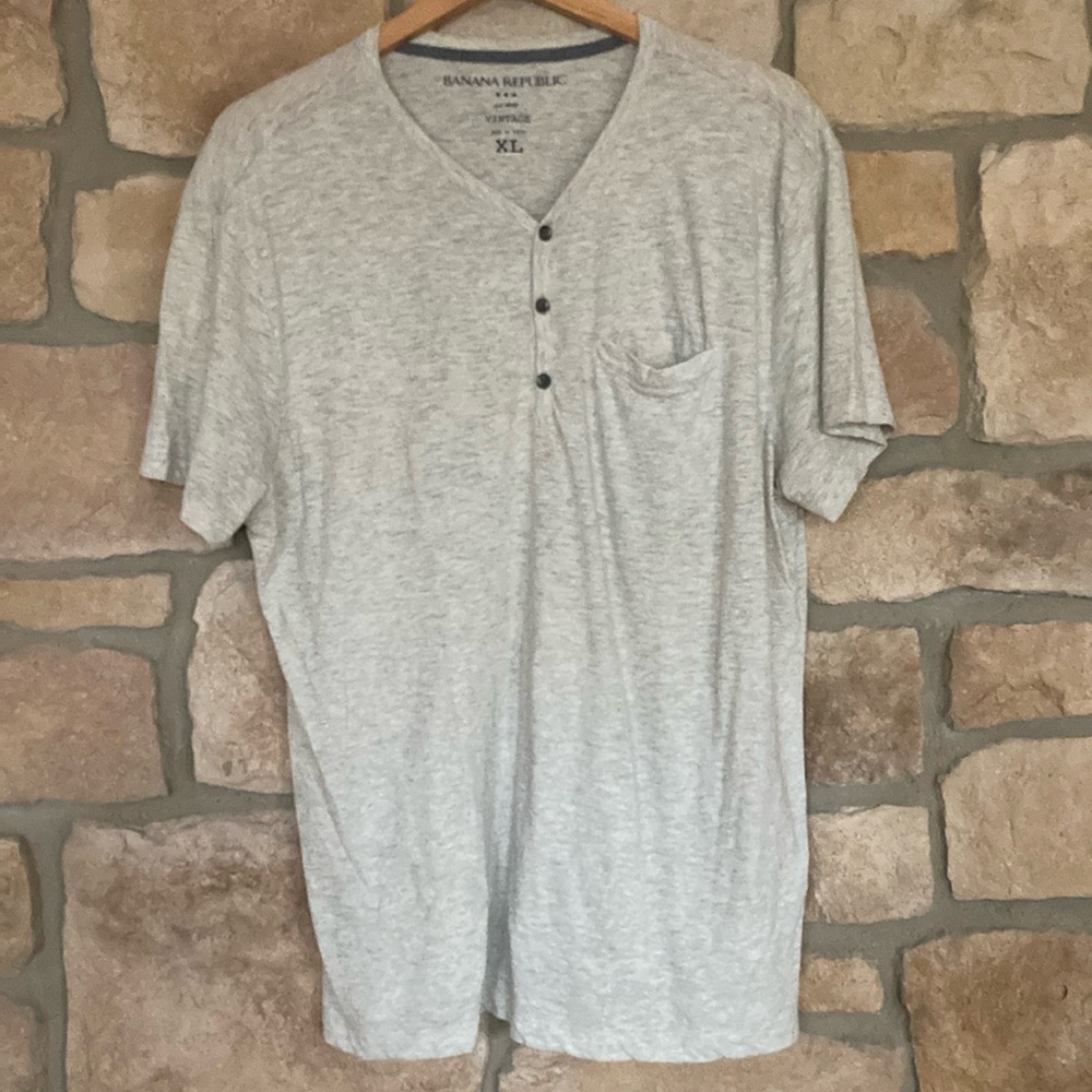 Banana Republic vintage style henley